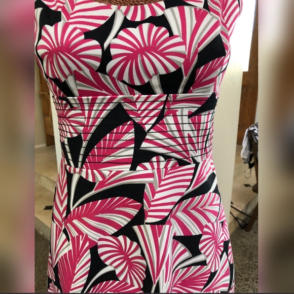 Maggie London Vintage Sundress - Picture 4 of 9